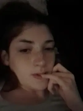 Cam4 Live Sex of camila4993