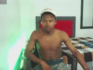 Cam4 Free Live Porn of gregoryhoot1