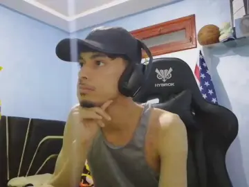 Cam4 Free Live Porn of arab_adam