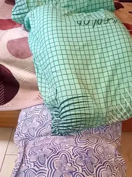 Cam4 Live Sex Cam of julia5