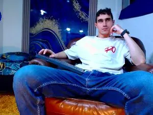 Cam4 Nude Webcam of ___SKYLER____