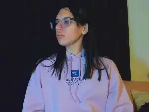 Cam4 Sex Cam of BEVERLYERUDITA