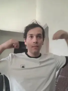 Cam4 Free Live Porn of Acernerdboy