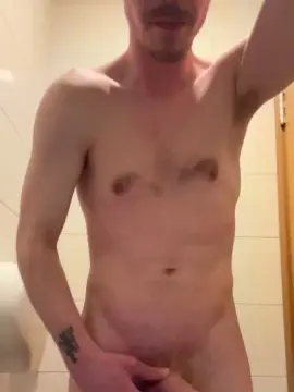 Cam4 Nude Webcam of DinisJeitoso