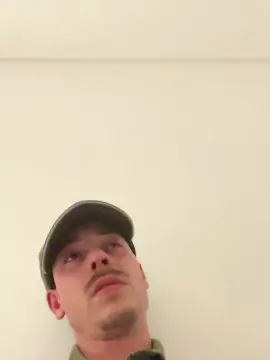 Cam4 Free Live Porn of DinisJeitoso