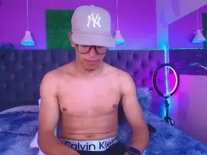 Cam4 Private Sex Chat of RyanPricee