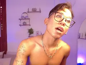 Cam4 Adult Webcam of tiago_noir