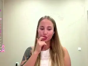 Cam4 Private Sex Chat of AliceAudrey