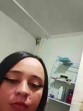Cam4 Free Live Porn of LucianaD