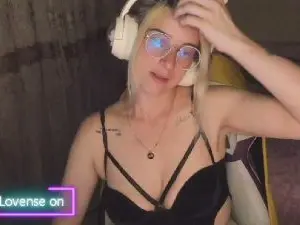 Cam4 Live Porn of cata__s