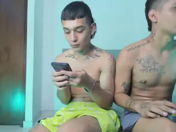 Cam4 Live Sex of duohotboy_