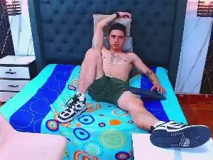 Cam4 Live Porn of CarlosSpecter_