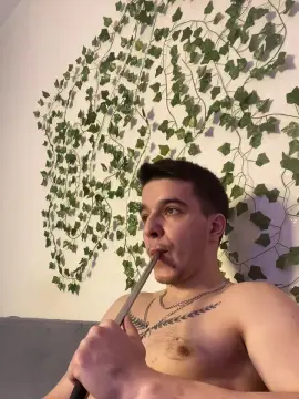 Cam4 Private Sex Chat of bravo_maestro