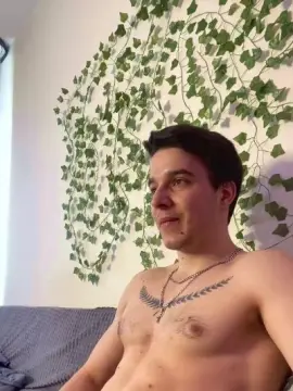 Cam4 Watch Live Sex Cams of bravo_maestro