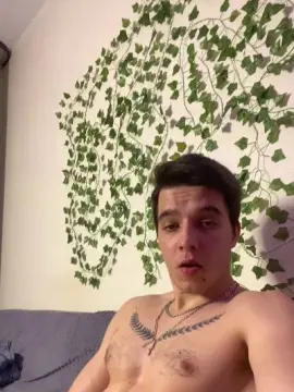 Cam4 Free Live Porn of bravo_maestro