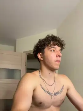 Cam4 Watch Live Sex Cams of bravo_maestro
