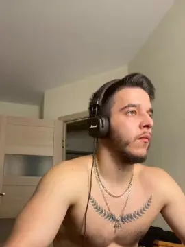 Cam4 Live Sex Cam of bravo_maestro