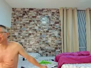 Cam4 Free Live Porn of Vivi_Jacko