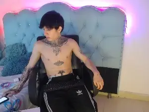 Cam4 Private Sex Chat of AkiraTattoo