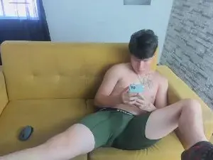 Cam4 Adult Webcam of Daniel_Leon_