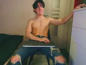 Cam4 Live Sex of ChristianLevine