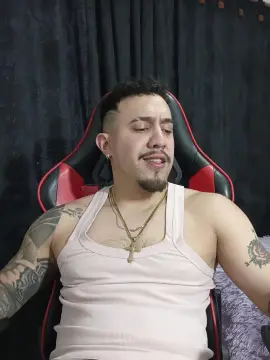 Cam4 Live Sex Cam of Im_massimo777