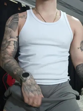 Cam4 Watch Live Sex Cams of Im_massimo777