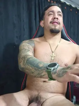 Cam4 Live Sex of Im_massimo777