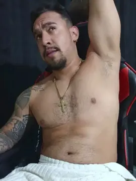 Cam4 Live Porn of Im_massimo777
