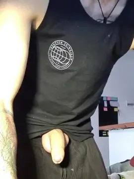 Cam4 Adult Video Chat of Polltt