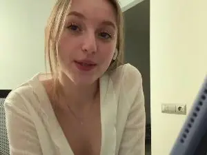 Cam4 Sex Cam of ElaneMolinini