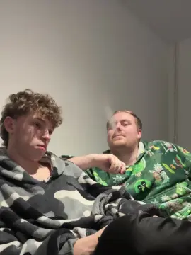 Cam4 Live Sex of blueeyedboysexy