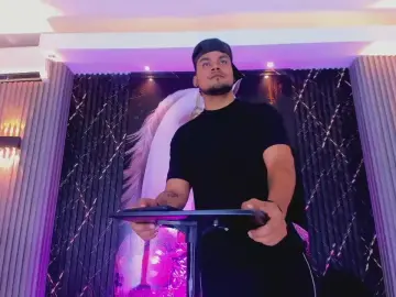 Cam4 Live Sex Cam of handsome_boys22