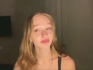 Cam4 Live Sex Cam of AshleaGiardini