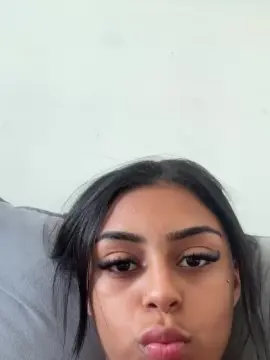 Cam4 Nude Webcam of luara_00