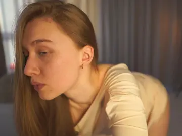 Cam4 Free Porn Cam of MilagrosLorett