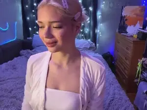 Cam4 Free Porn Cam of JuneVevea