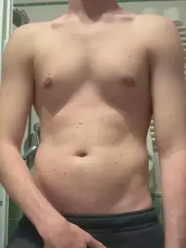 Cam4 Watch Live Sex Cams of Riccardoooo2008