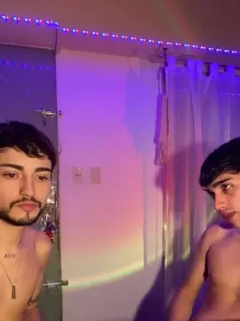 Cam4 Nude Webcam of Devilboyzzz