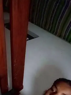 Cam4 Live Porn of mialisoa3