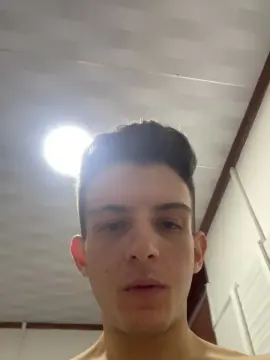 Cam4 Adult Webcam of Lucca____