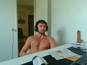 Cam4 Free Porn Cam of ALPHA_HUNK