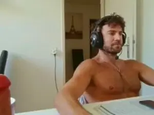 Cam4 Private Sex Chat of ALPHA_HUNK