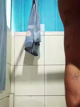 Cam4 Sex Cam of Morenotatuadooo