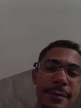 Cam4 Live Sex of MlkPentelhud0