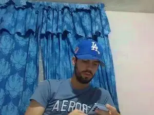 Cam4 Nude Webcam of chrisd26_