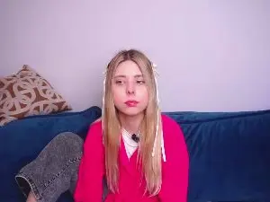 Cam4 Best Webcam of ClotildeGrett