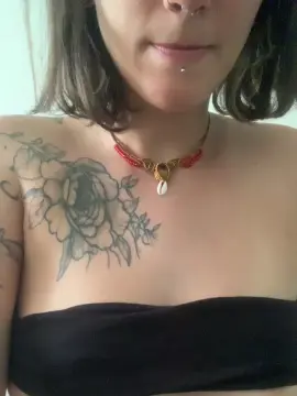 Cam4 Adult Webcam of CasalBrisaHot