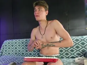 Cam4 Live Porn of dbartmoss