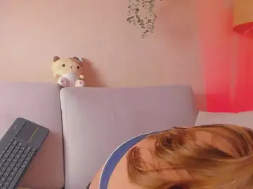 Cam4 Adult Webcam of Hera_Junoo